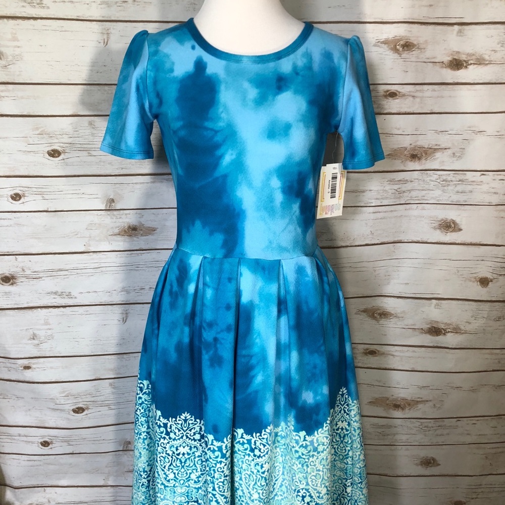 LuLaRoe S Amelia Tie Dye Dipped NWT